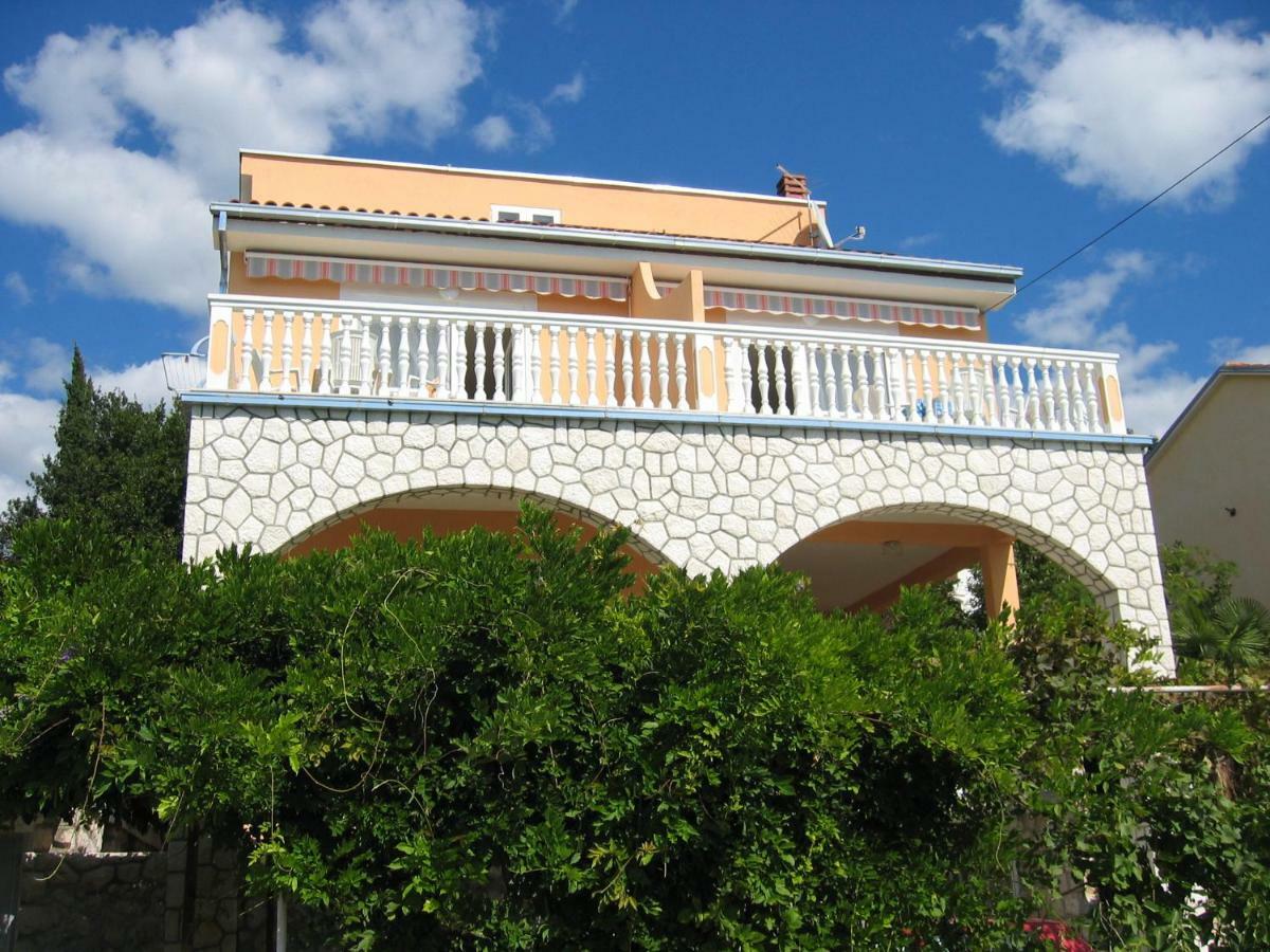 Adria Apartman *